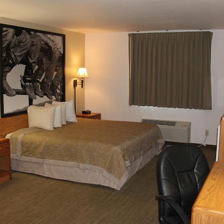 Homestead Inn And Suites Hardin Εξωτερικό φωτογραφία