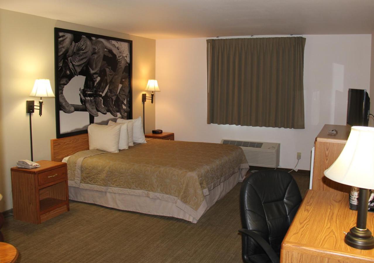 Homestead Inn And Suites Hardin Εξωτερικό φωτογραφία