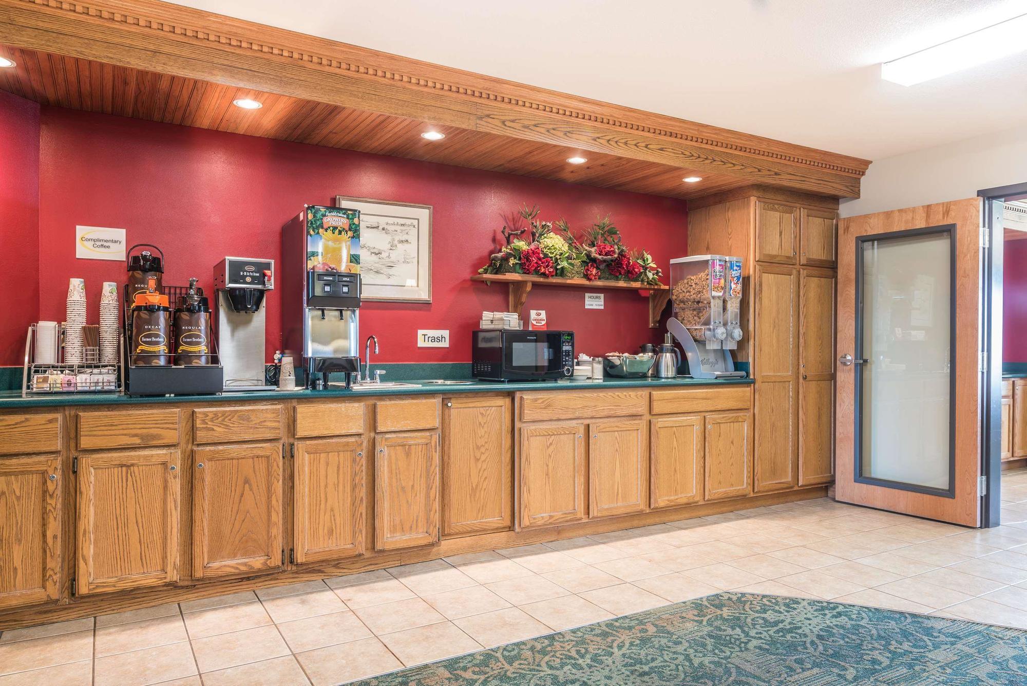 Homestead Inn And Suites Hardin Εξωτερικό φωτογραφία